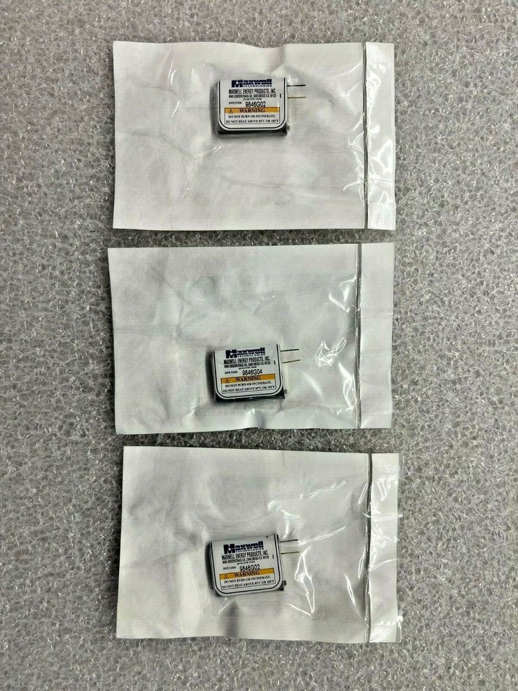 (3 PIECE LOT) PC223, MAXWELL, POWER CACHE ULTRA-CAPACITOR 8F 8 FARAD 2.4V