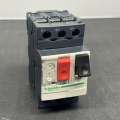 GV2ME32 TeSys Deca Manual Starter and Protector, Used