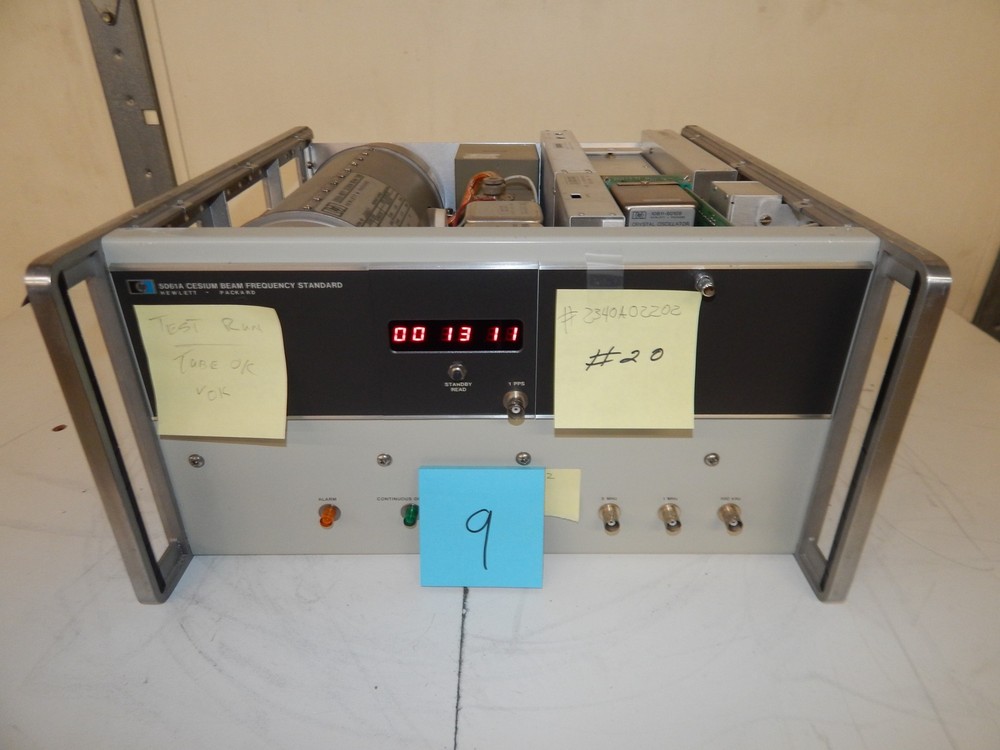 *TC* HEWLETT PACKARD HP 5061A CESIUM BEAM FREQUENCY STANDARD- TUBE (FQM61)