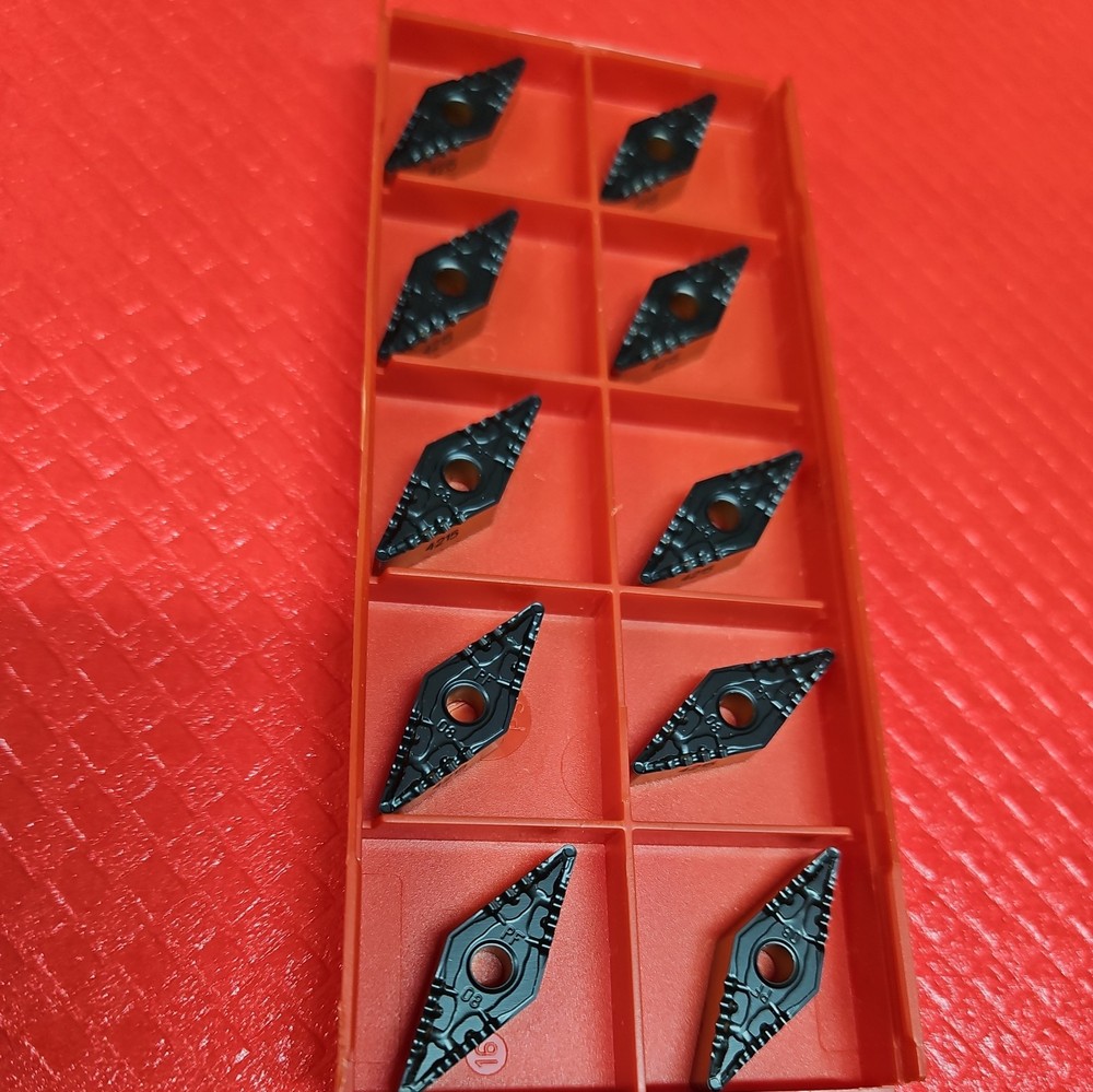 Sandvik – VNMG 16 04 08-PF 4215