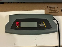 OHAUS SD200L Portable Bench Scale 20.5 in x 15.7 in Nice Working