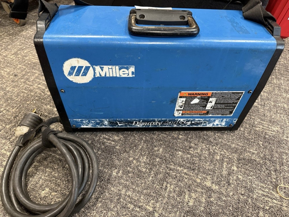 Miller Dynasty 200 DX TIG Welder 907099011
