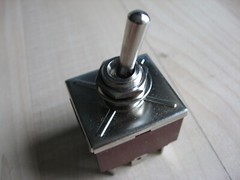 Daier Toggle Switch KN3C-302 TPDT 2-Position 250VAC 15Amps 12VDC 1/2″ #E34BC