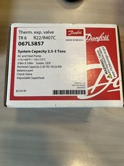 Danfoss 067L5857 Thermostatic Expansion Valve TXV R-22 2.5-3 Tons TR6