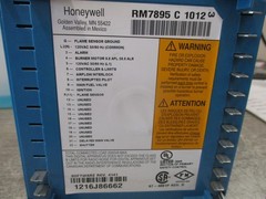Honeywell Burner Control RM7895 C 1012 S/W Rev. 4141 W/UV Flame Amplifier Module