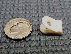 x20 SMALL 1/16 x 3/8 ESSENTRA N-1-19 WIRE CABLE CLAMP ROUND LOOP NATURAL FLAT #4