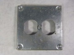 4″ Square industrial surface Cover – 2 Duplex receptacle BC 8365 LOT OF 5 –