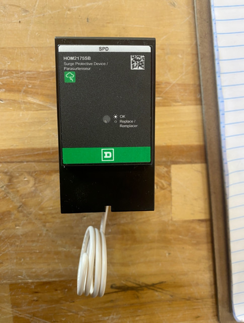 HOM217SSB SURGEPROTECTOR
