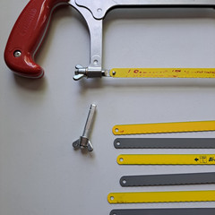 Starrett #151 8″, 10″ & 12″ Open Grip Adjustable Hacksaw Frame With 7 New Blades