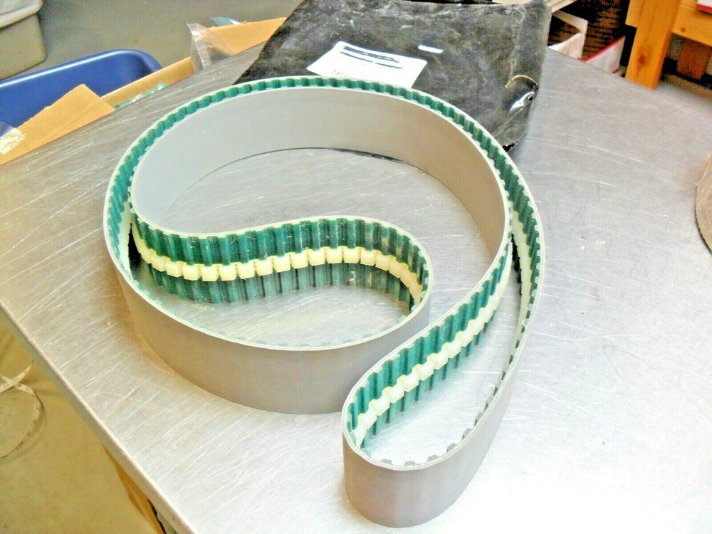CONVEYOR BELTING 82″ x 2 1/2″ x 1mm thk welded 820H250 – TUKN820H250VAB NEW