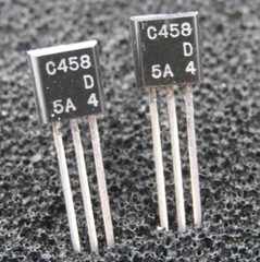 ( 2 PCS ) 2SC458C Hitachi TO-92 NPN Transistor C458C New Original Parts