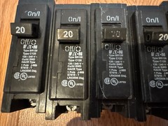 (Lot Of 13) Eaton/Cutler-Hammer BR120 C120 20 Amp Circuit Breakers