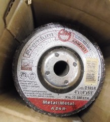 PREMIUM DEPRESSED CENTER WHEEL, D445R, 4” X 1/4” X 5/8”, 13300RPM, LOT OF 24