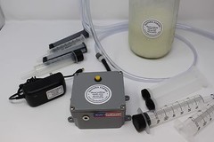 Dansha Farms™ Goat Sheep Cow Rechargeable Vacuum Milk Machine 1/2 Gallon 2 Teat