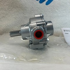 Hypro 7560XL Silver Series XL 8-Roller Pump 300 PSI 22.5 GPM 3/4 NPT Pentair NEW
