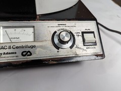 Becton Dickinson Clay Adams Dynac II Centrifuge W/ Rotors 120v – TESTED WORKING