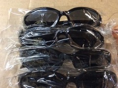 NEW ASSORTED BOX OF SUNGLASSES SUN GLASSES SET OF 12 GLASS COLORED SMALL LENS