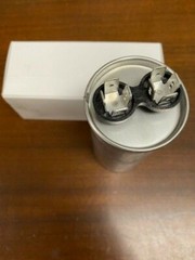 Baldor Run Capacitor OC3040F09 40UF 370V 325P406H37N30A4XBA NEW!! OC3040F18