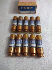 Lot Of 10 Bussmann Fusetron FRN-R-1 6/10 Amp Fuse CartridgeClass RK5 250vac 1.6A