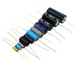 Axial Electrolytic Capacitors, 0.22uF to 10kuF, 6.3V to 450V – Lot of 3
