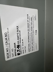 Eaton BRP30L200R Outdoor Main Lug 200A 120/240VAC 30 Space 60 Circuit 1PH 3 Wire