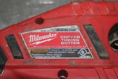 Milwaukee Copper Pipe & Tubing Cutter 2471-20